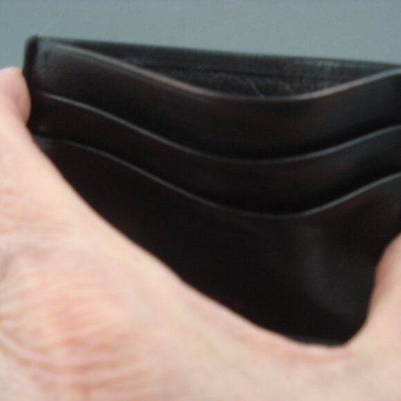 Tumi Black Leather Slim Card Case Wallet - Picture 4 of 4